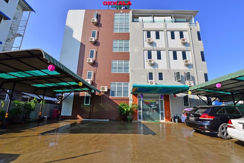 Okkala Hotel Rangum Exterior foto